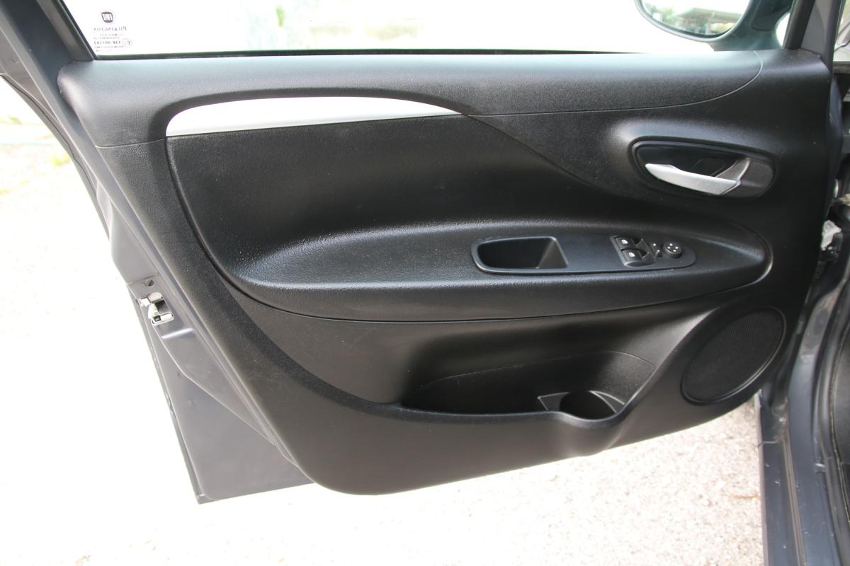 fiat-punto-2012-gasolina-1242cc