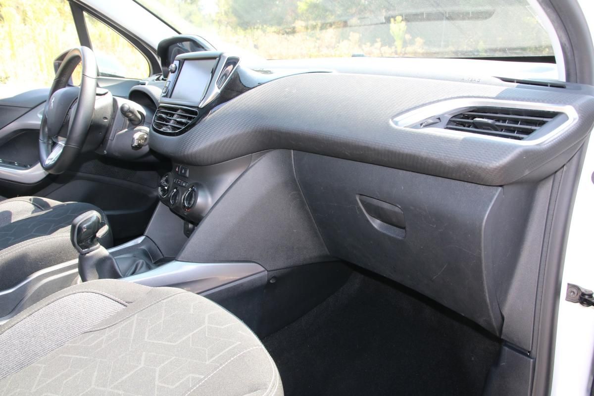 peugeot-2008-2016-diesel-1560cc