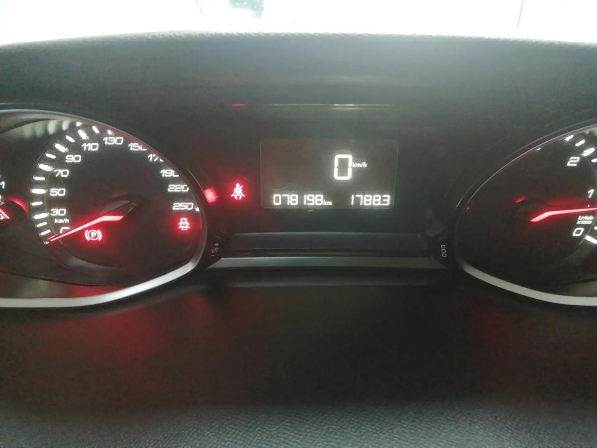 peugeot-308-2019-diesel-1499cc