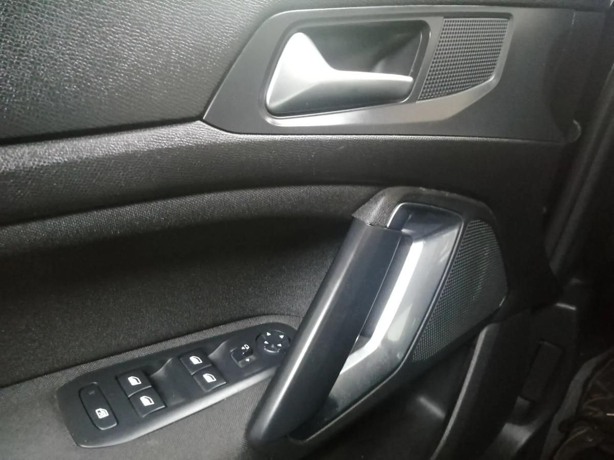 peugeot-308-2019-diesel-1499cc