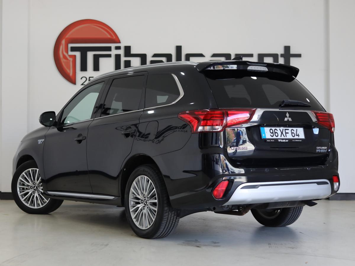 mitsubishi-outlander-2019-hibrido-a-gasolina-2360cc