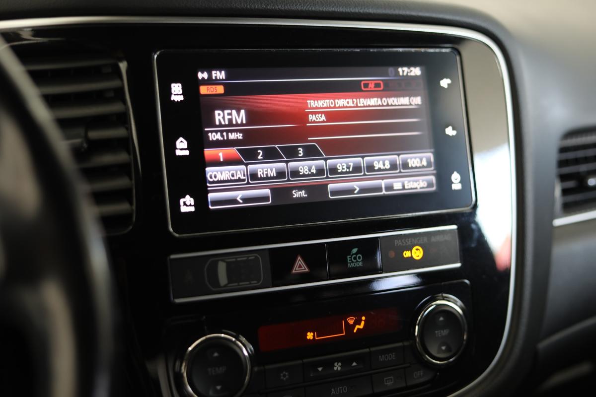mitsubishi-outlander-2019-hibrido-a-gasolina-2360cc