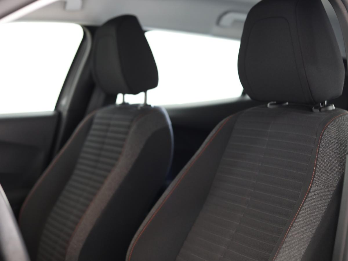peugeot-2008-2021-diesel-1499cc