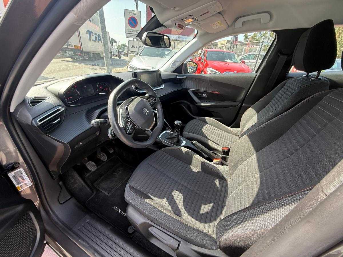 peugeot-2008-2021-diesel-1499cc