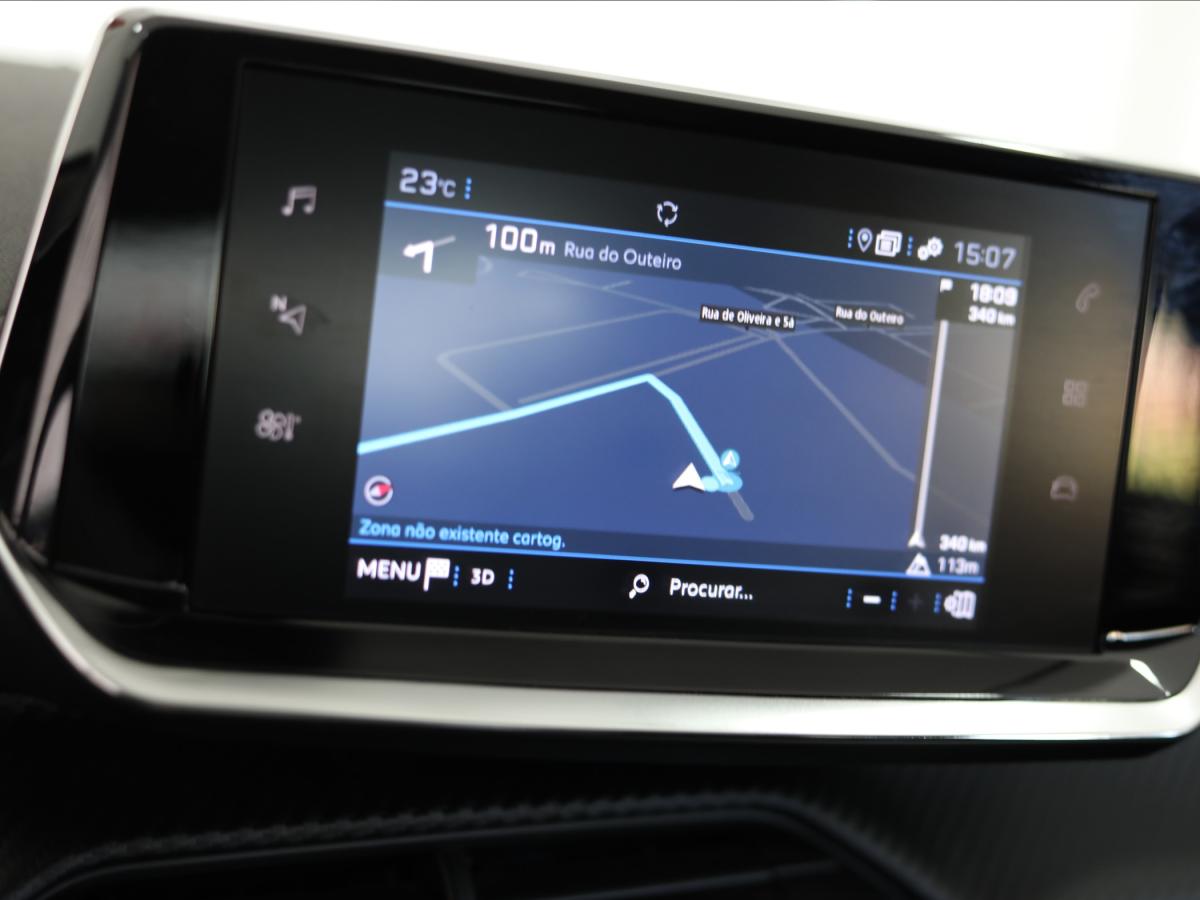 peugeot-2008-2021-diesel-1499cc