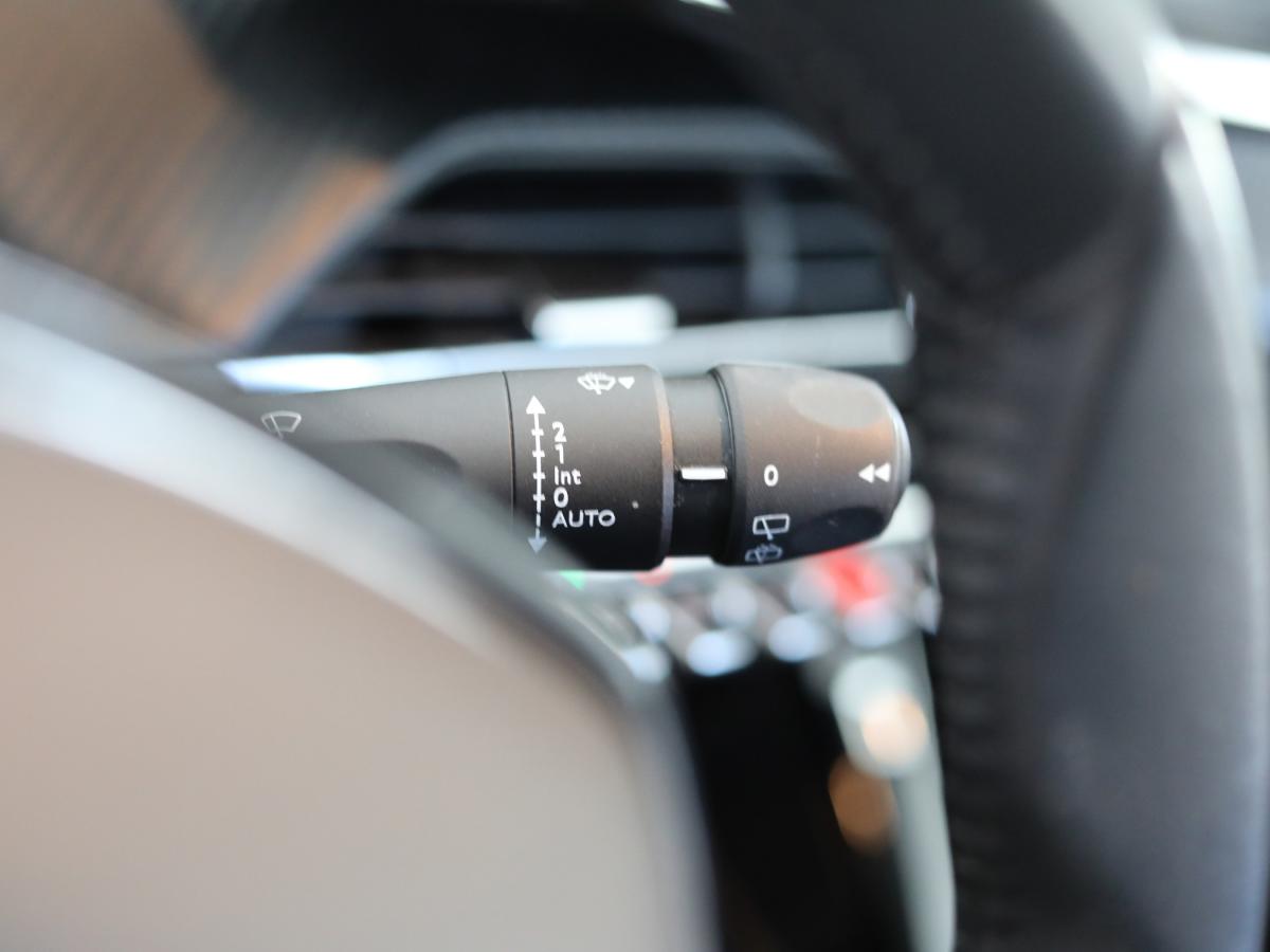 peugeot-2008-2021-diesel-1499cc