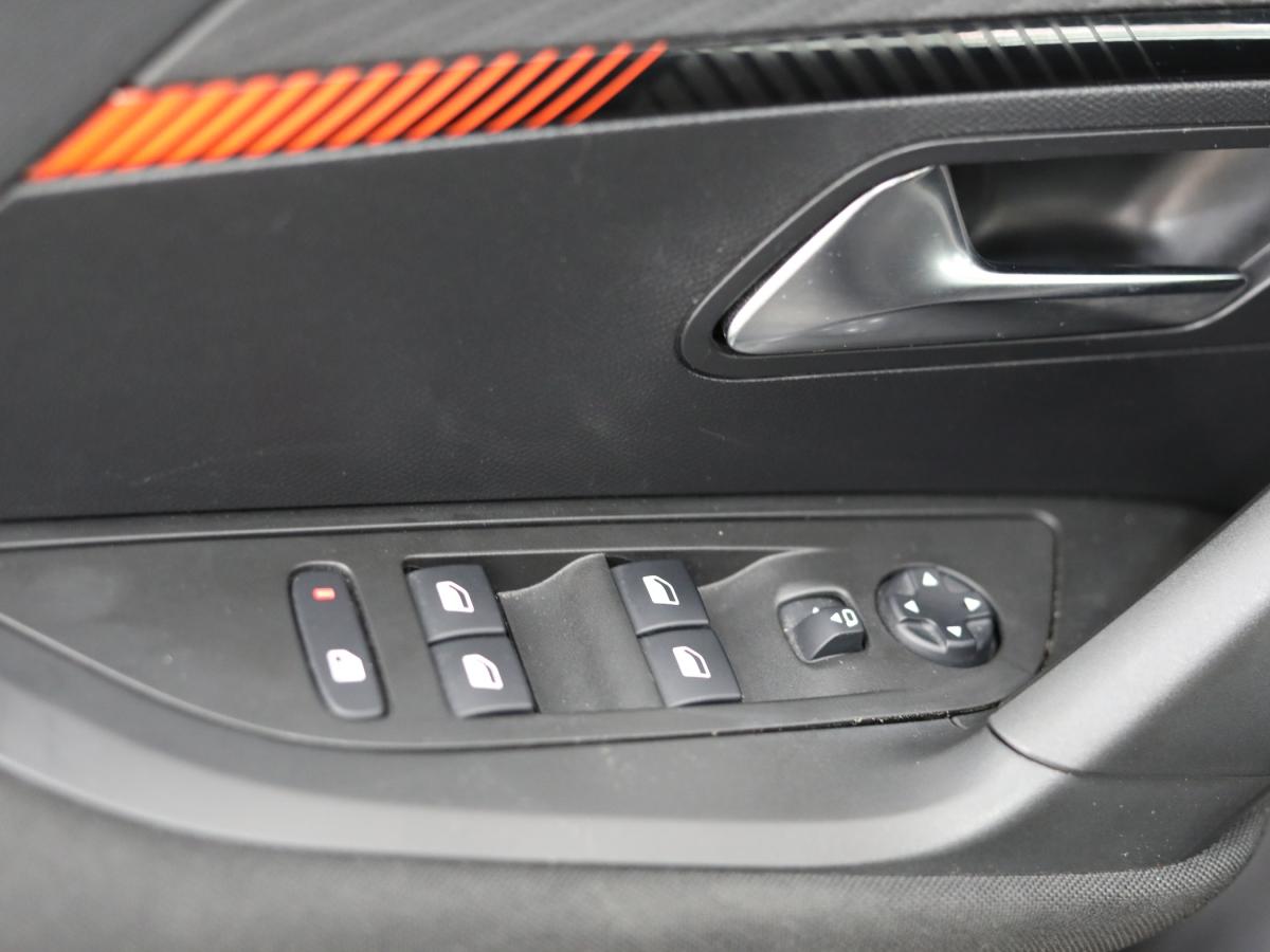 peugeot-2008-2021-diesel-1499cc
