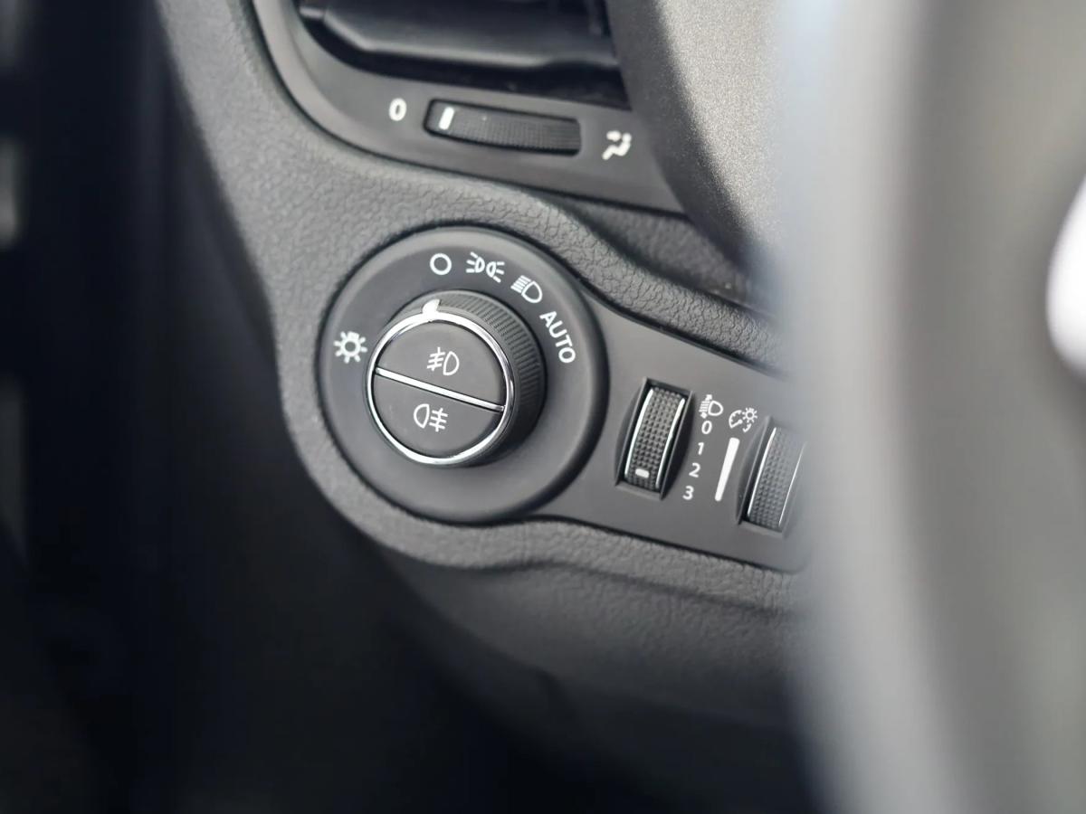 fiat-500x-2023-diesel-1248cc