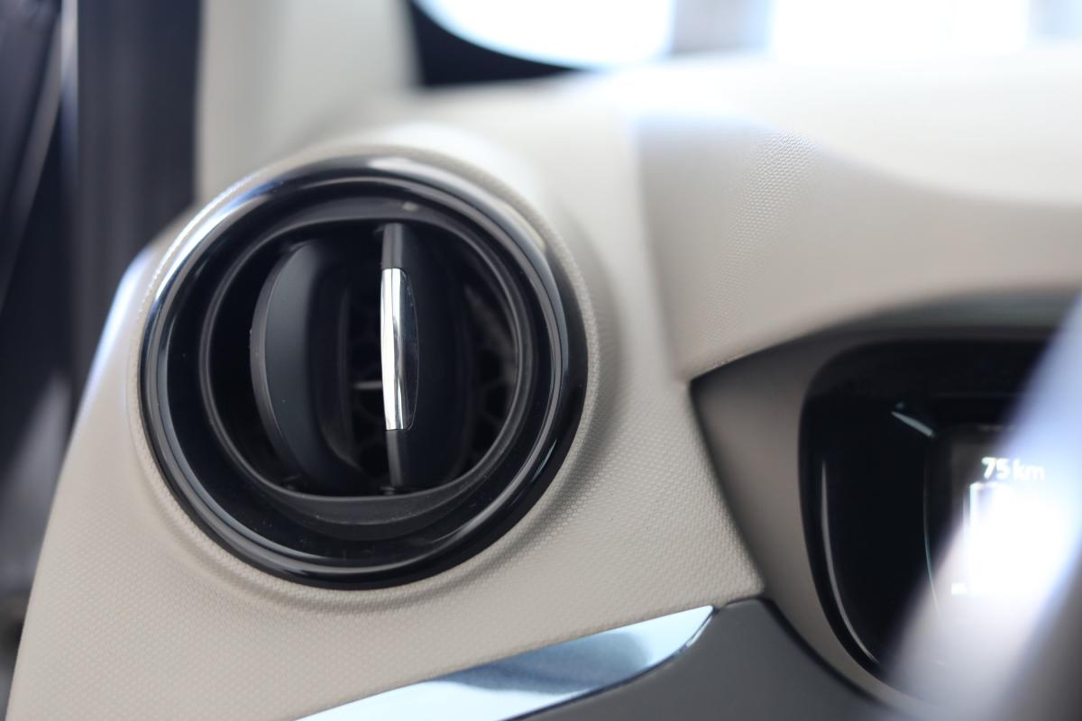 renault-zoe-2013-eletrico-0cc