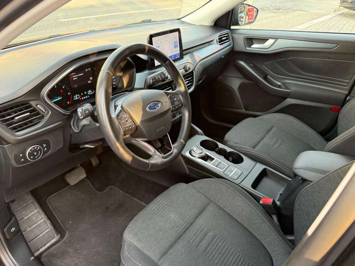 ford-focus-sw-2021-diesel-1499cc