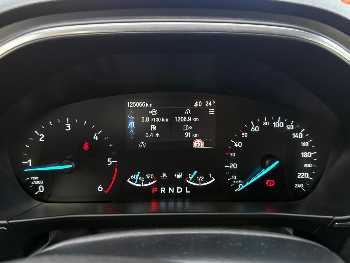 ford-focus-sw-2021-diesel-1499cc