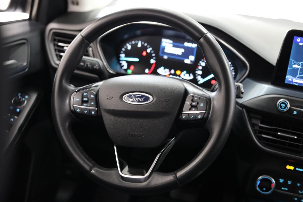ford-focus-sw-2021-diesel-1499cc