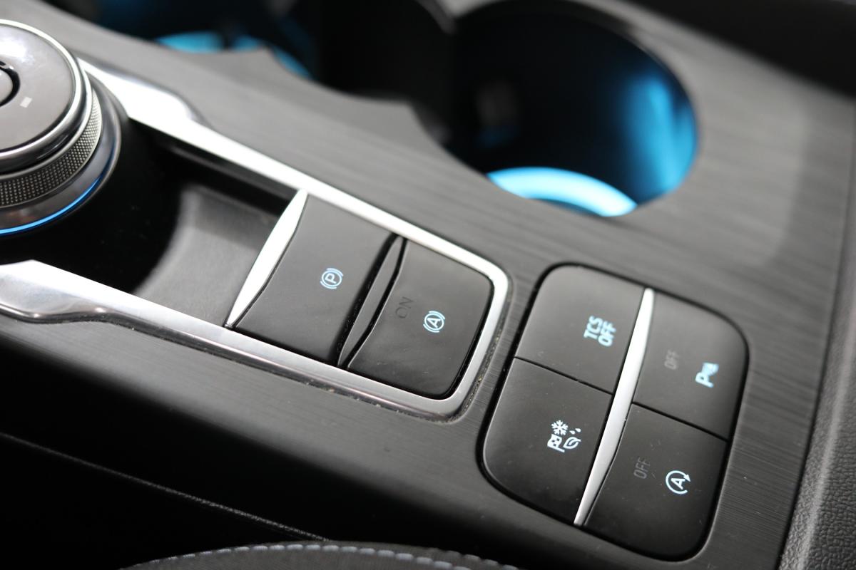 ford-focus-sw-2021-diesel-1499cc