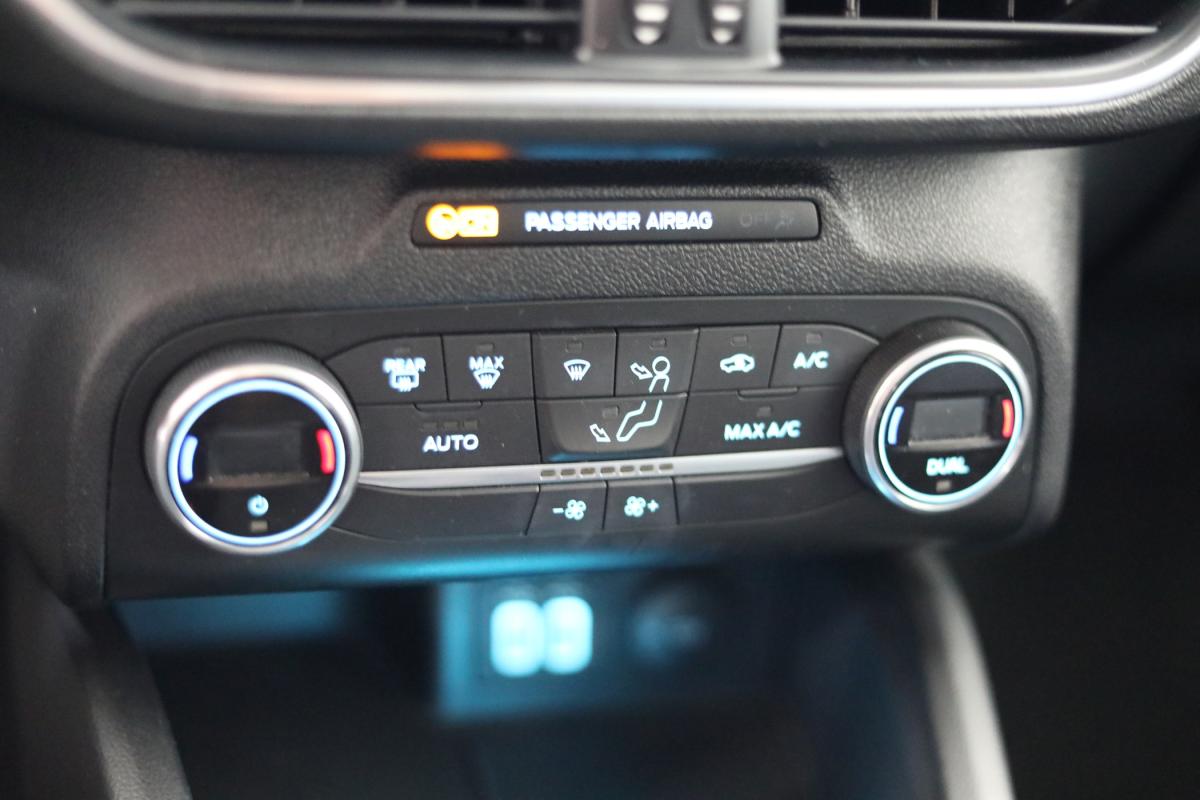 ford-focus-sw-2021-diesel-1499cc