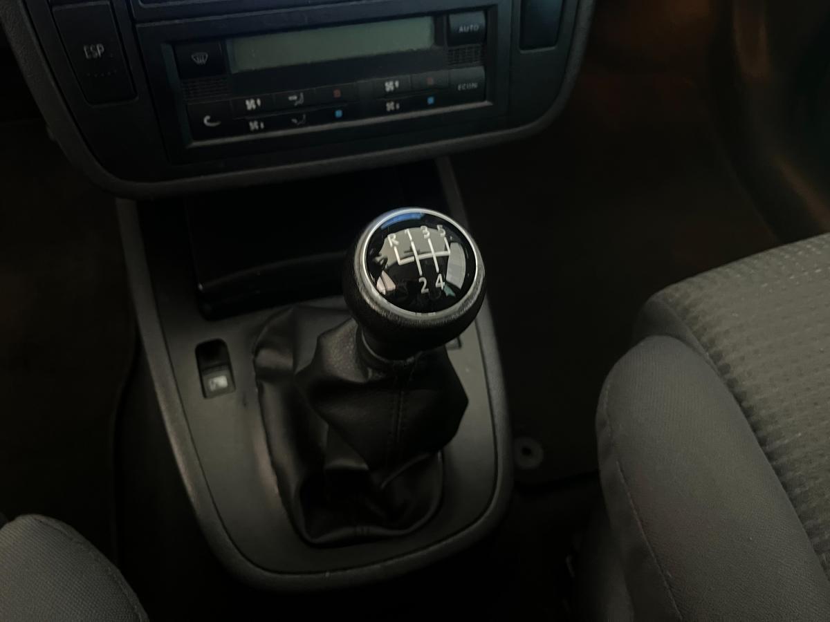 volkswagen-sharan-2003-diesel-1896cc