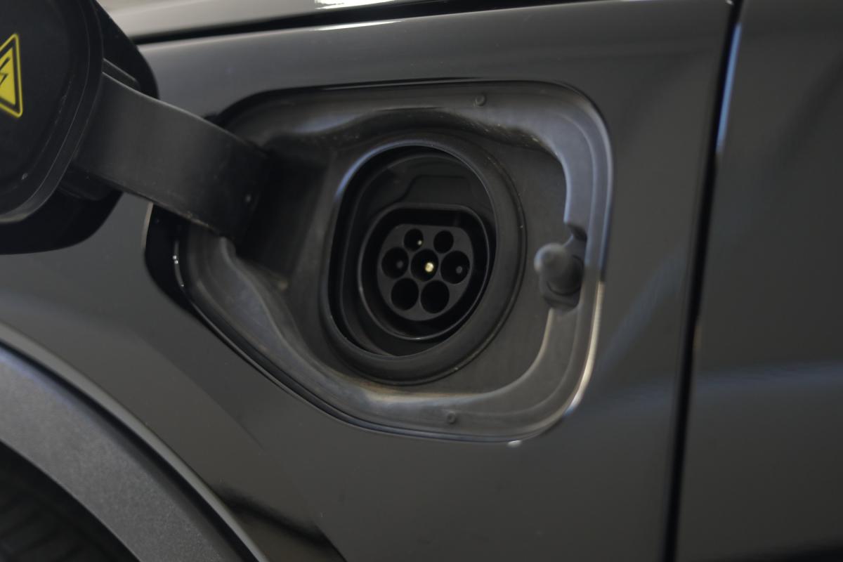volvo-xc40-2021-hibrido-a-gasolina-1477cc