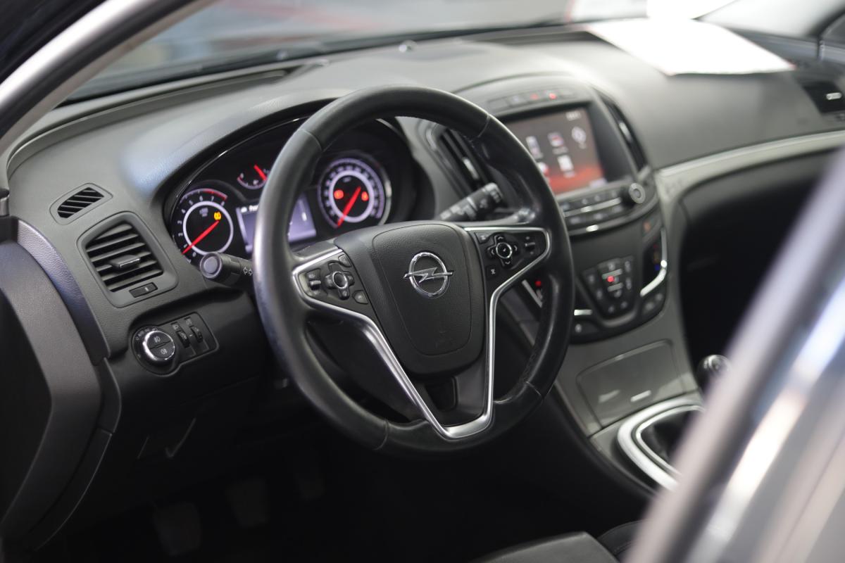 opel-insignia-sports-tourer-2016-gpl-1364cc