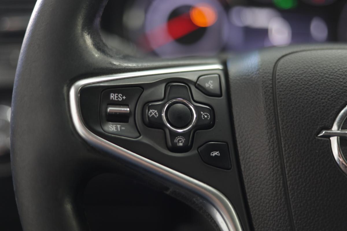 opel-insignia-sports-tourer-2016-gpl-1364cc