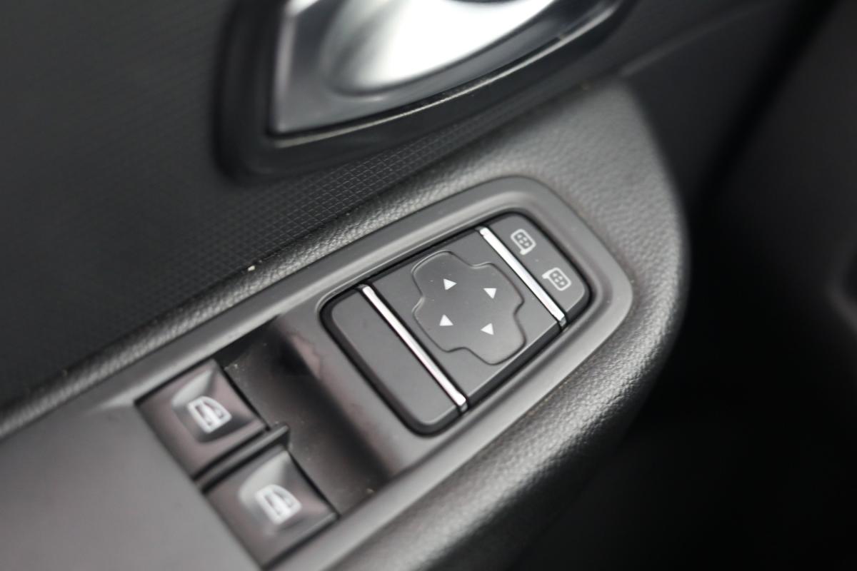 renault-clio-2018-gasolina-898cc