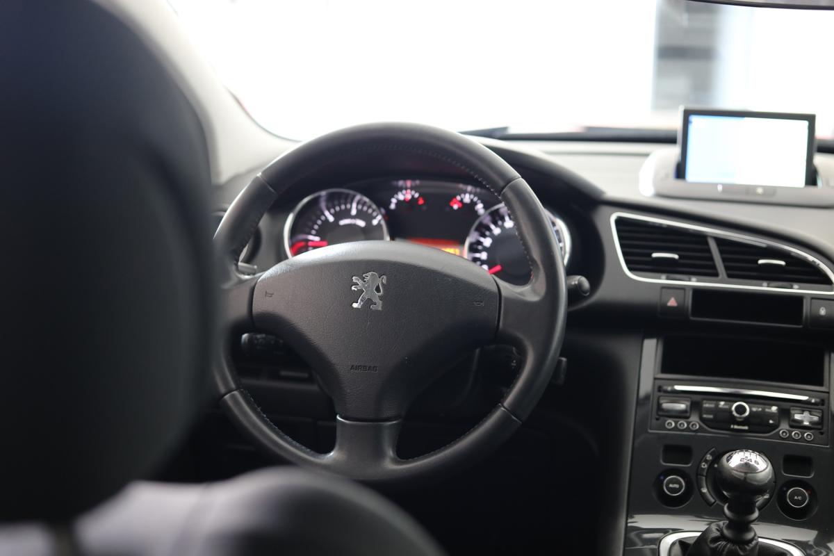 peugeot-3008-2013-diesel-1560cc
