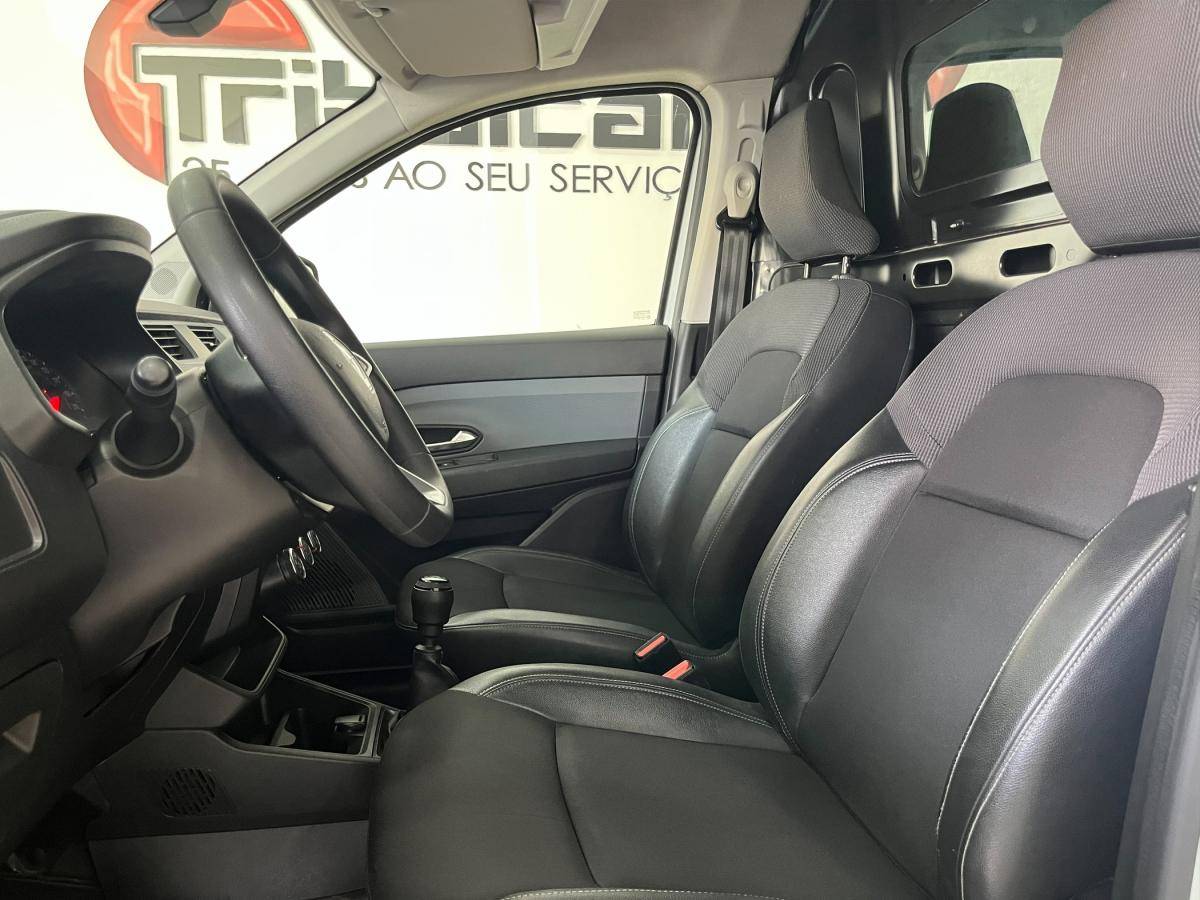 renault-express-2022-diesel-1461cc