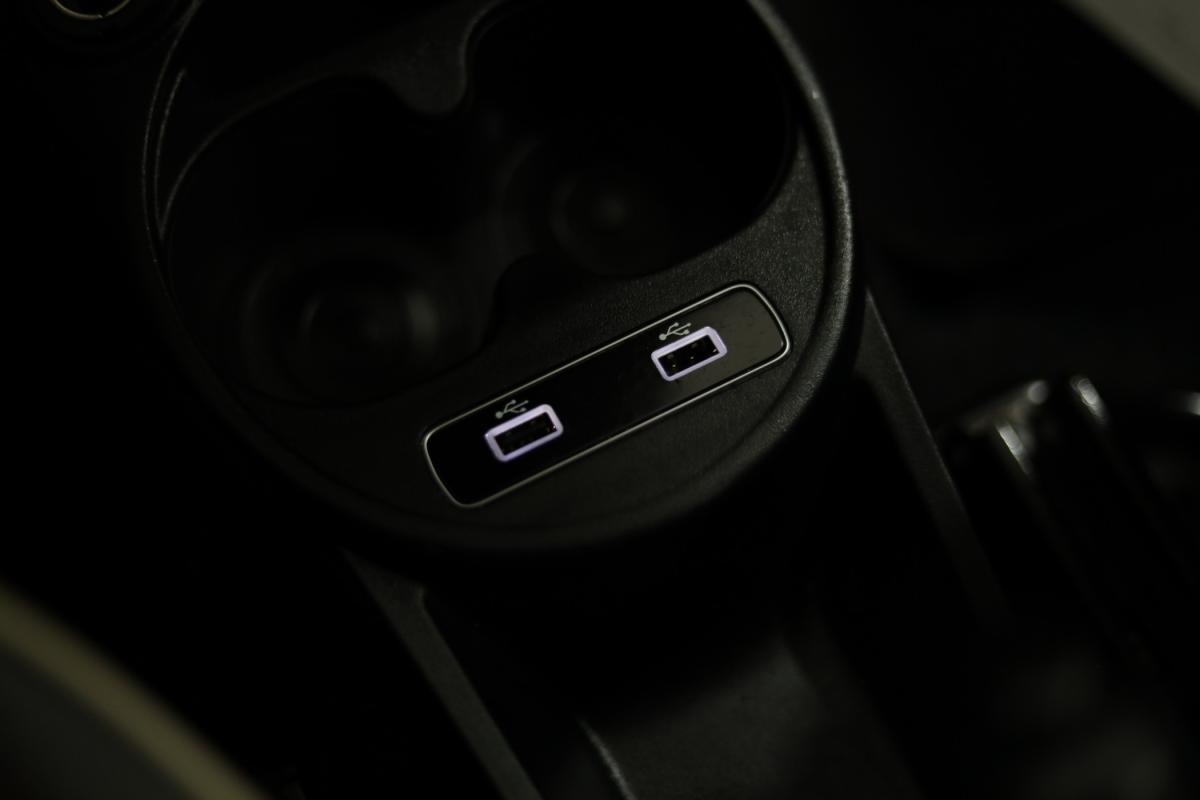 fiat-500c-2020-hibrido-a-gasolina-999cc