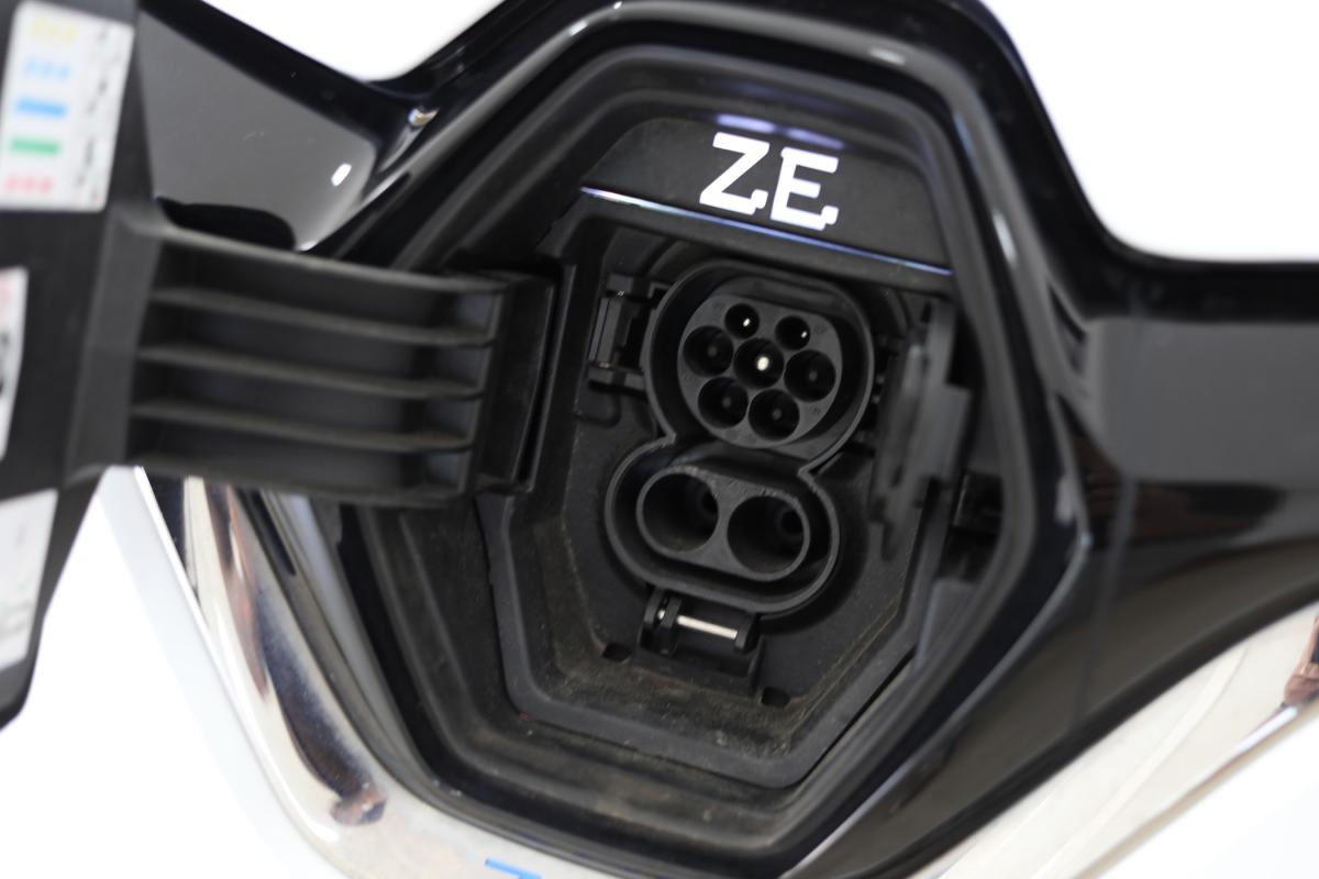 renault-zoe-2020-eletrico-500cc