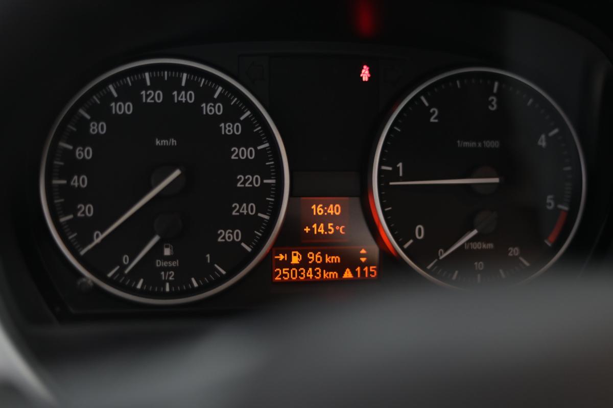 bmw-serie-3-2011-diesel-1995cc