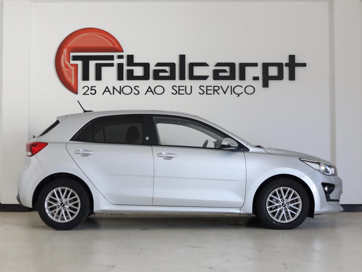 kia-rio-2022-gasolina-998cc
