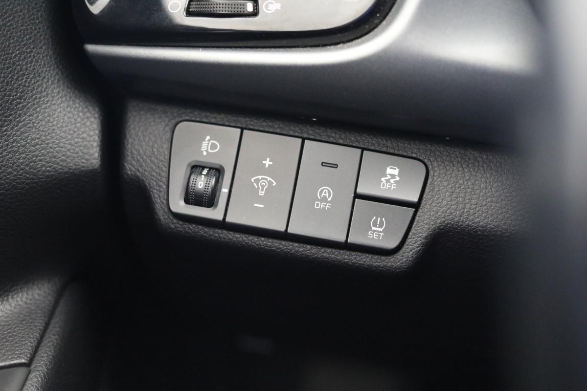 kia-rio-2022-gasolina-998cc