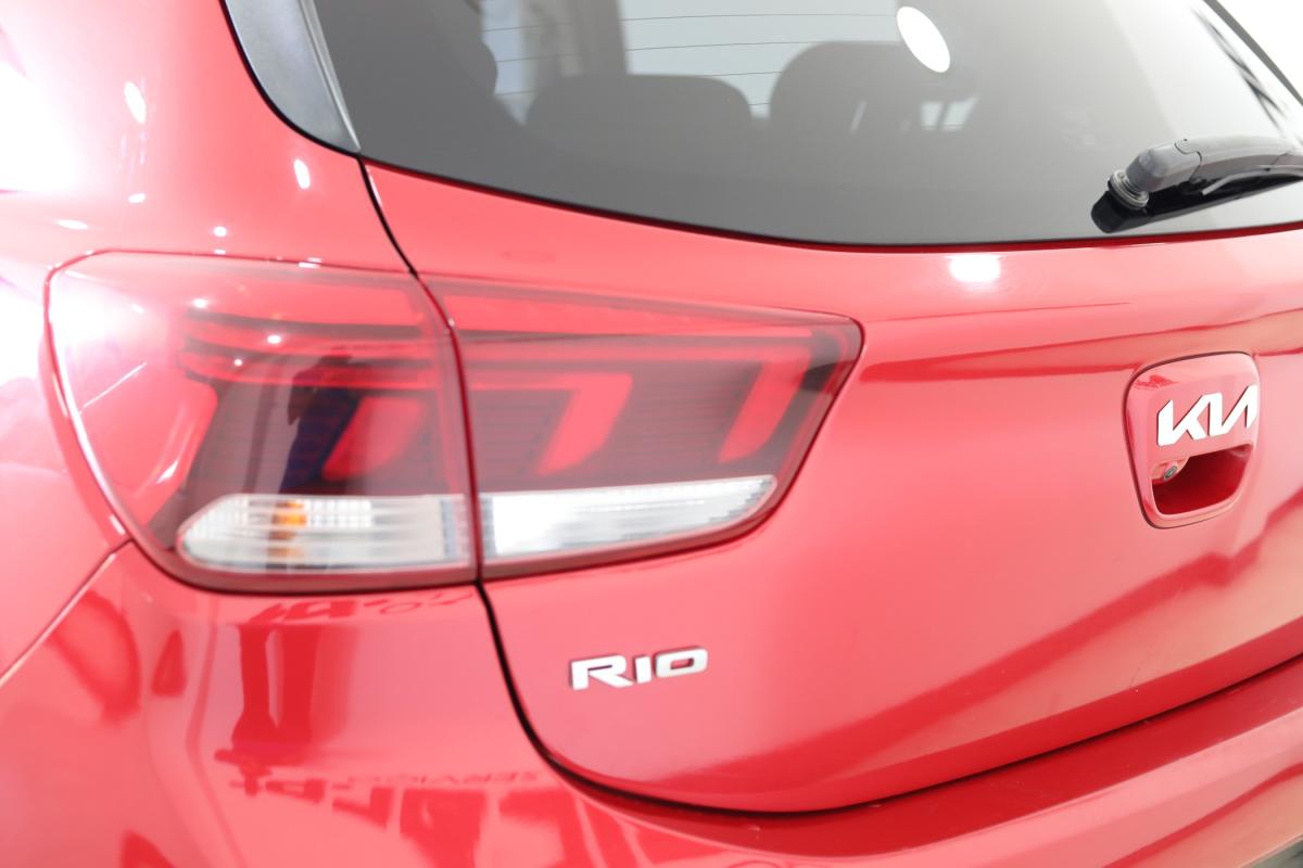 kia-rio-2022-gasolina-998cc