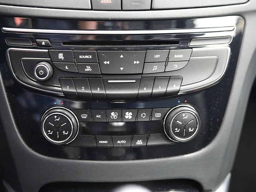 peugeot-508-2012-diesel-1560cc
