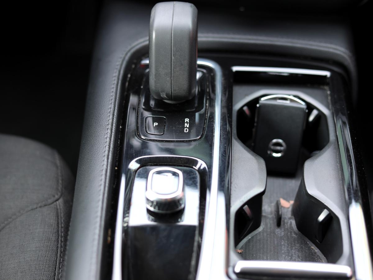 volvo-v60-2022-hibrido-a-gasolina-1969cc