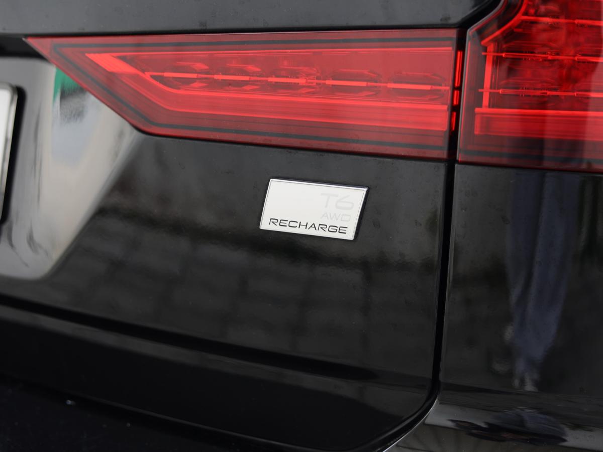 volvo-v60-2022-hibrido-a-gasolina-1969cc