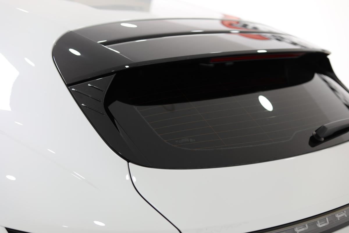 porsche-taycan-2021-eletrico-0cc