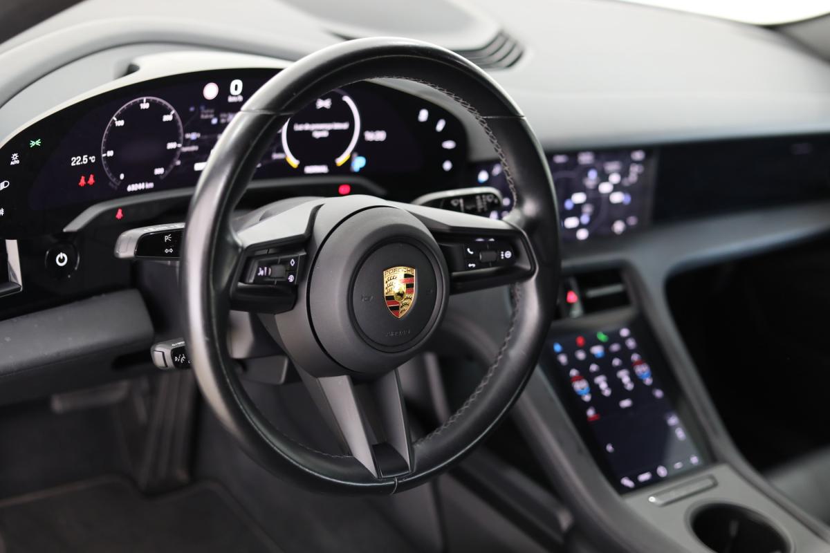 porsche-taycan-2021-eletrico-0cc