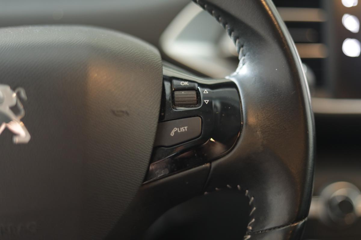peugeot-308-sw-2021-diesel-1499cc