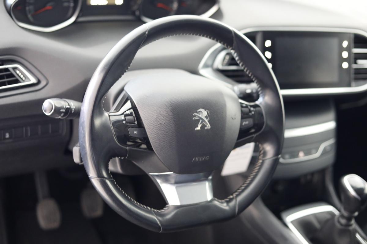 peugeot-308-sw-2021-diesel-1499cc