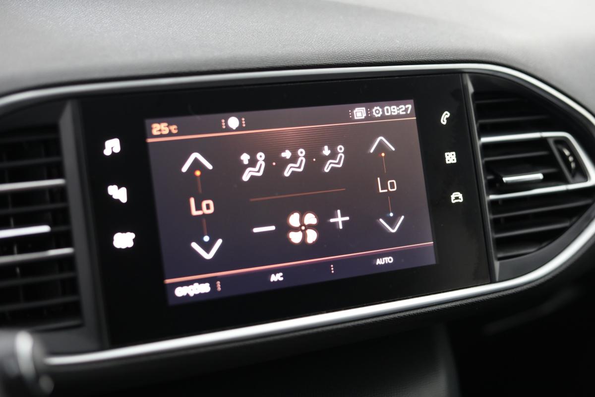 peugeot-308-sw-2021-diesel-1499cc