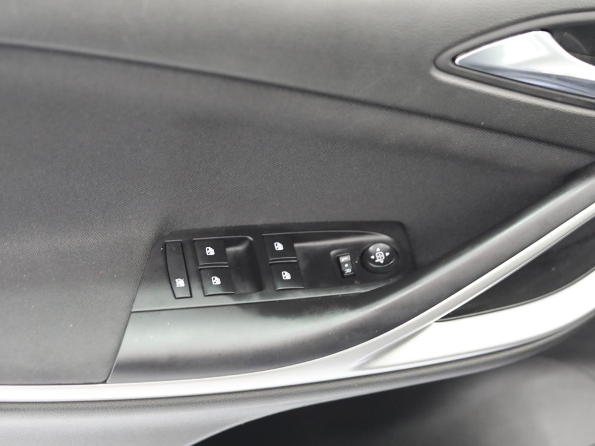 opel-astra-sport-tourer-2019-diesel-1598cc