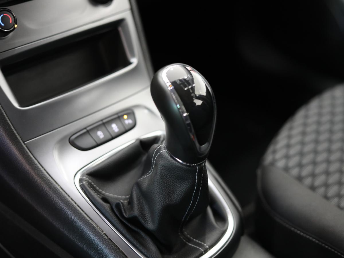 opel-astra-sport-tourer-2019-diesel-1598cc