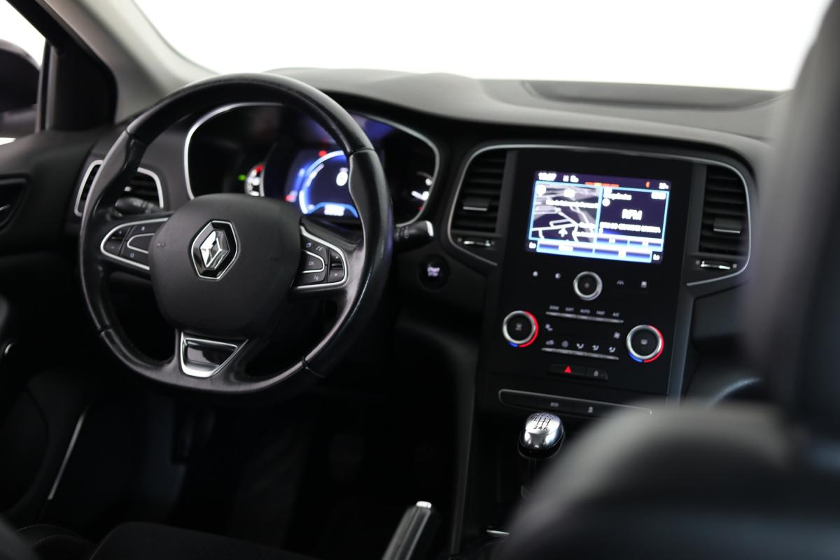 renault-megane-sport-tourer-2017-diesel-1461cc