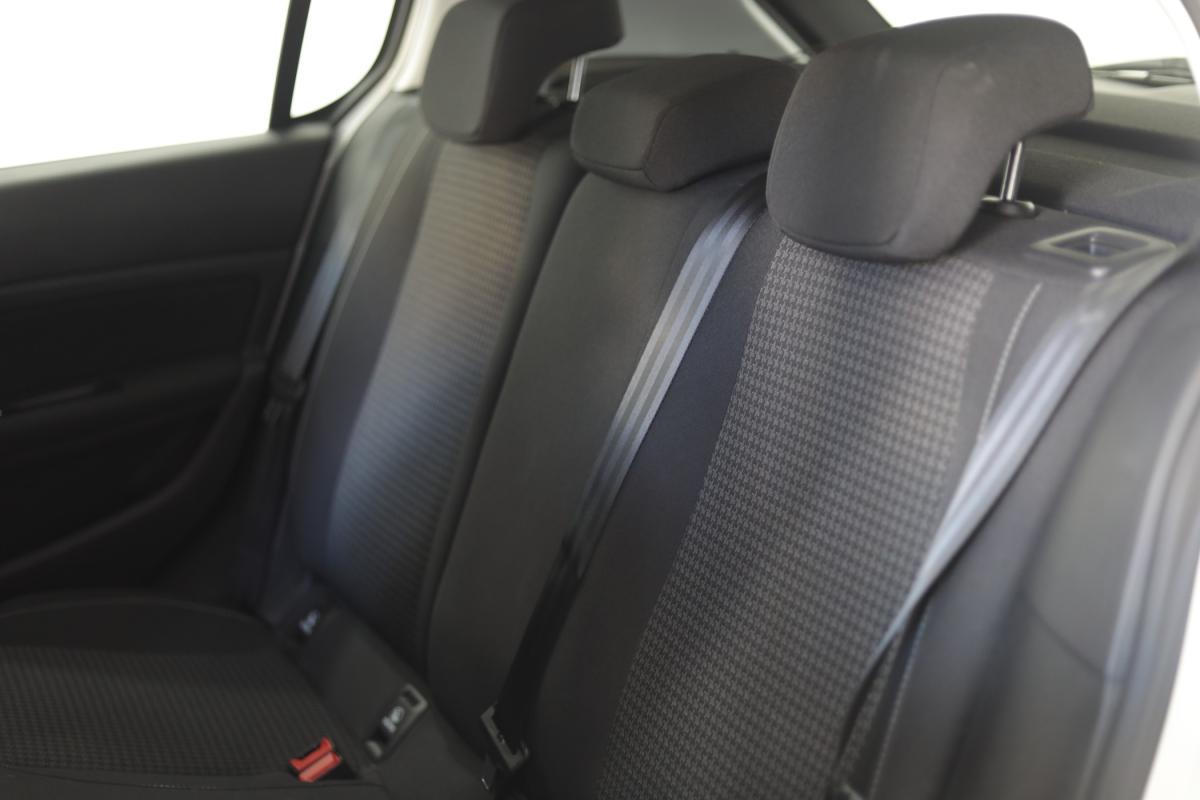 peugeot-308-2019-diesel-1499cc