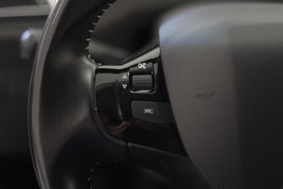 peugeot-308-2019-diesel-1499cc