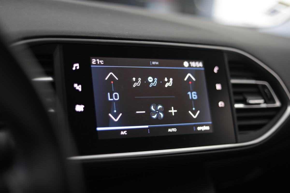peugeot-308-2019-diesel-1499cc