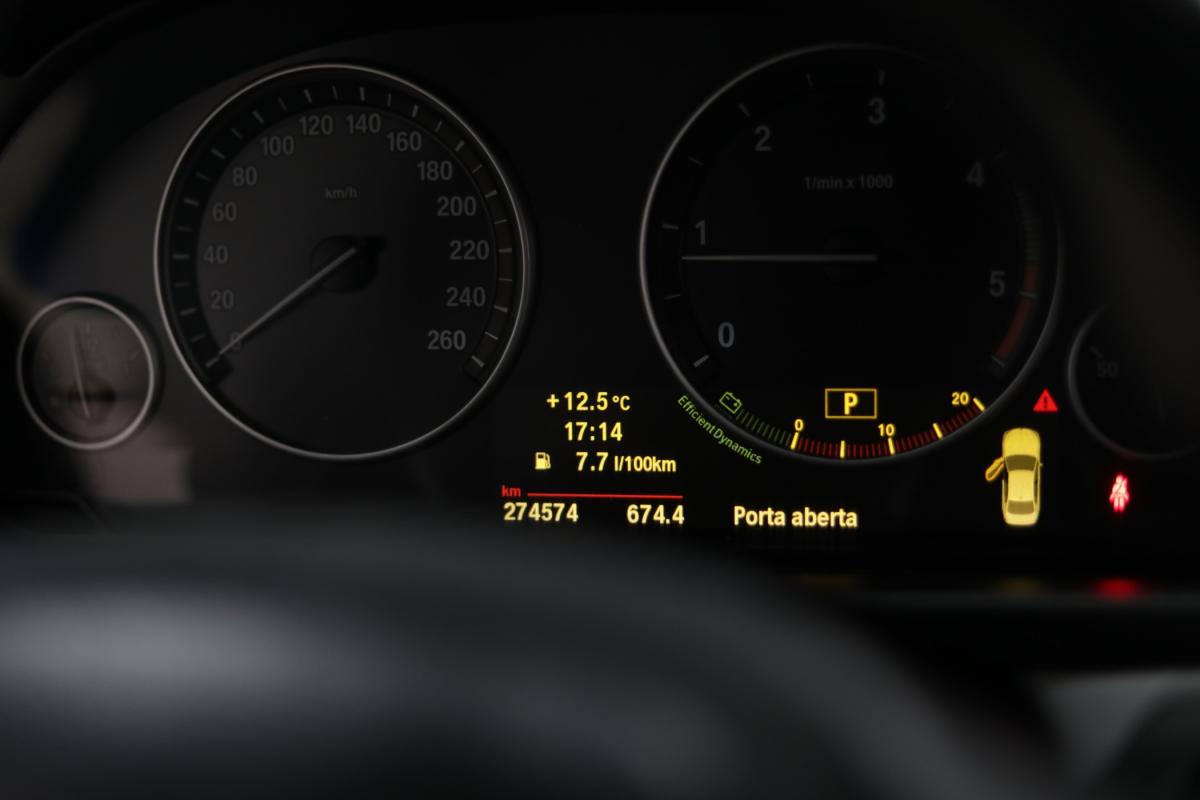 bmw-serie-5-2011-diesel-1995cc