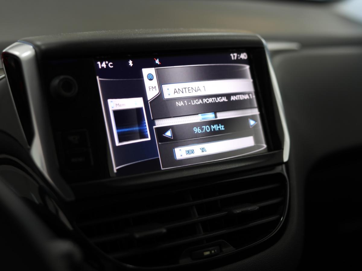 peugeot-208-2012-diesel-1398cc