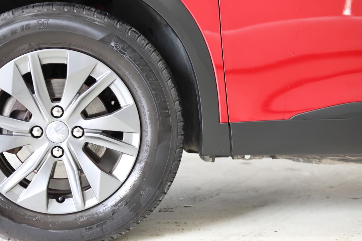 peugeot-2008-2022-diesel-1499cc