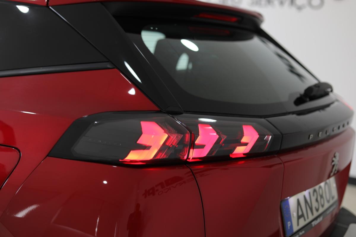 peugeot-2008-2022-diesel-1499cc