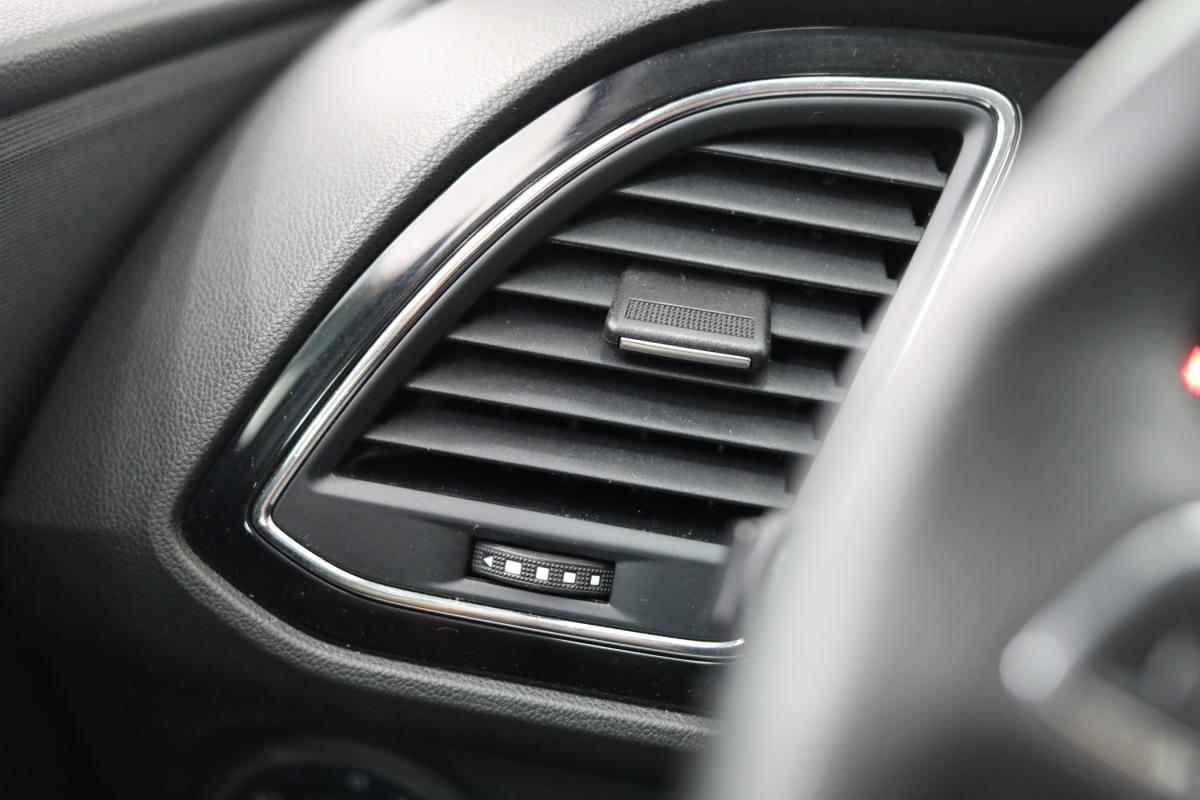seat-leon-st-2014-diesel-1598cc